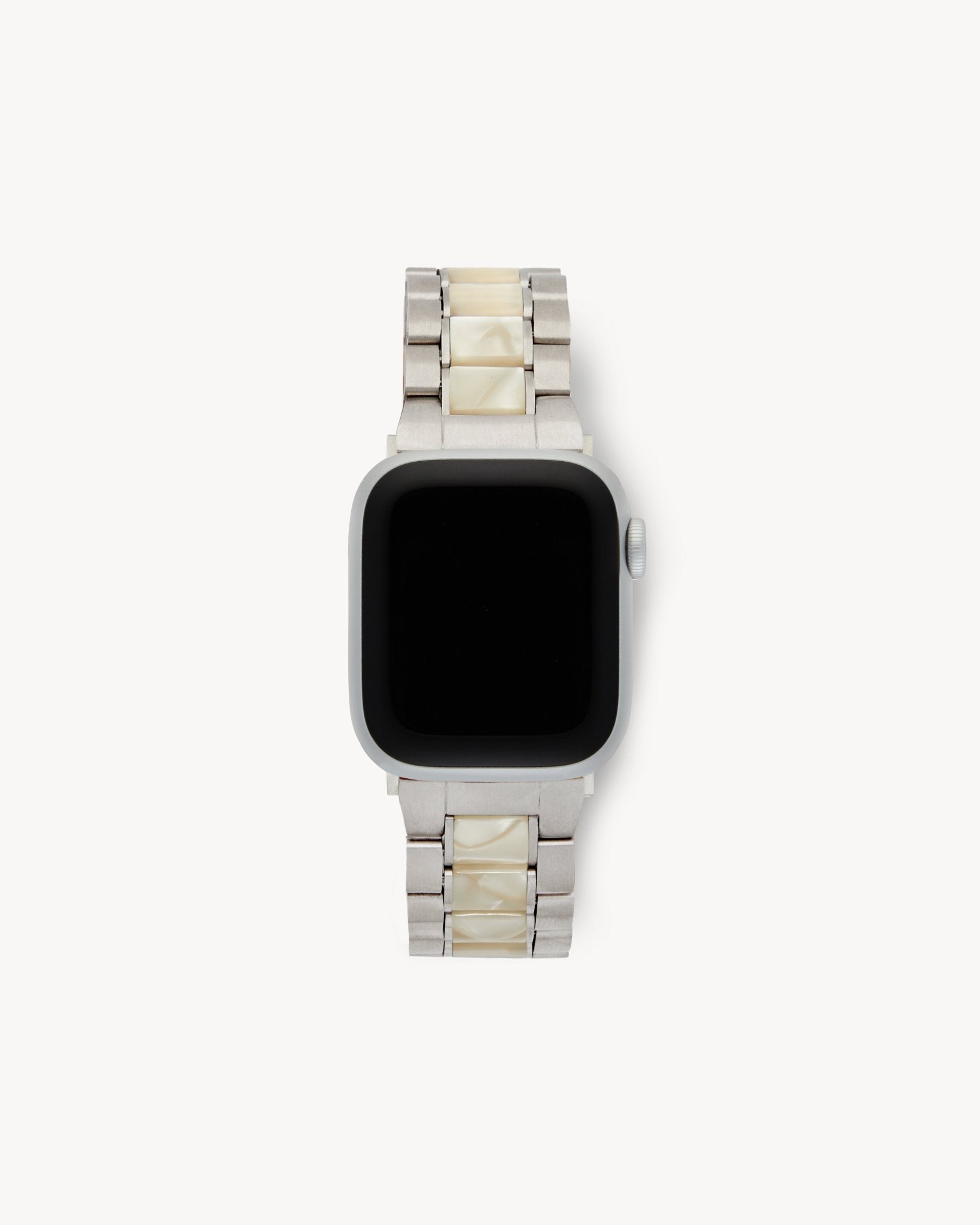boyfriend-apple-watch-band-in-white-shell-384711