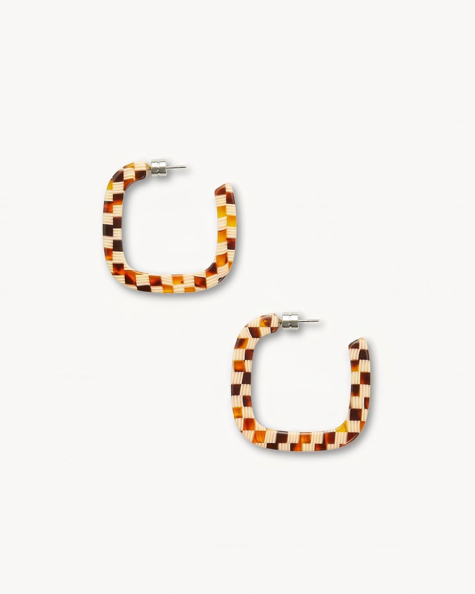 midi-square-hoops-in-tortoise-checker-359959