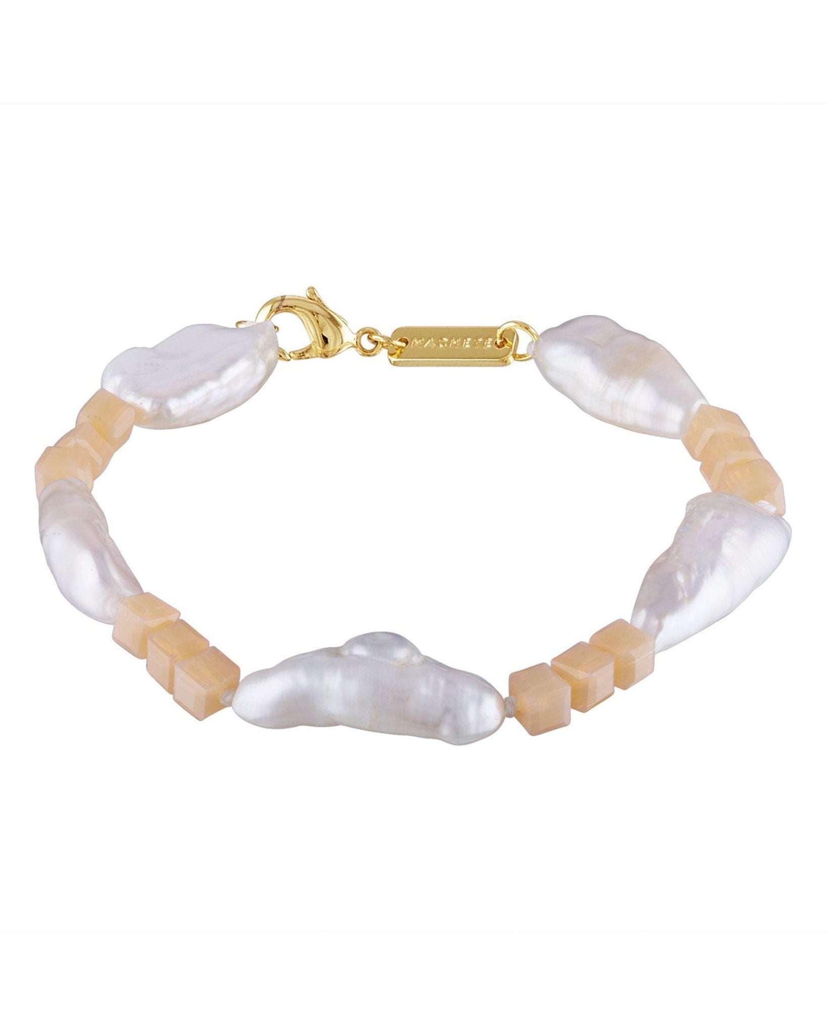 pearl-and-bead-bracelet-251196