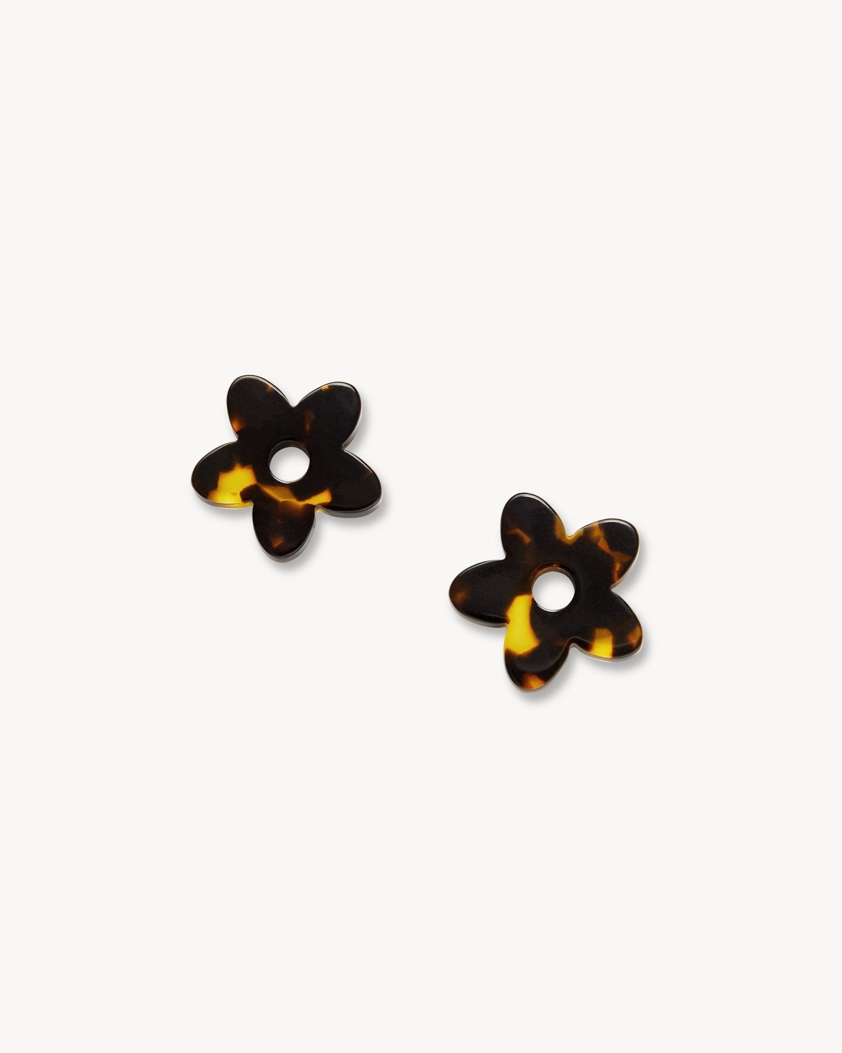 petite-flower-charms-in-dark-tortoise-750689