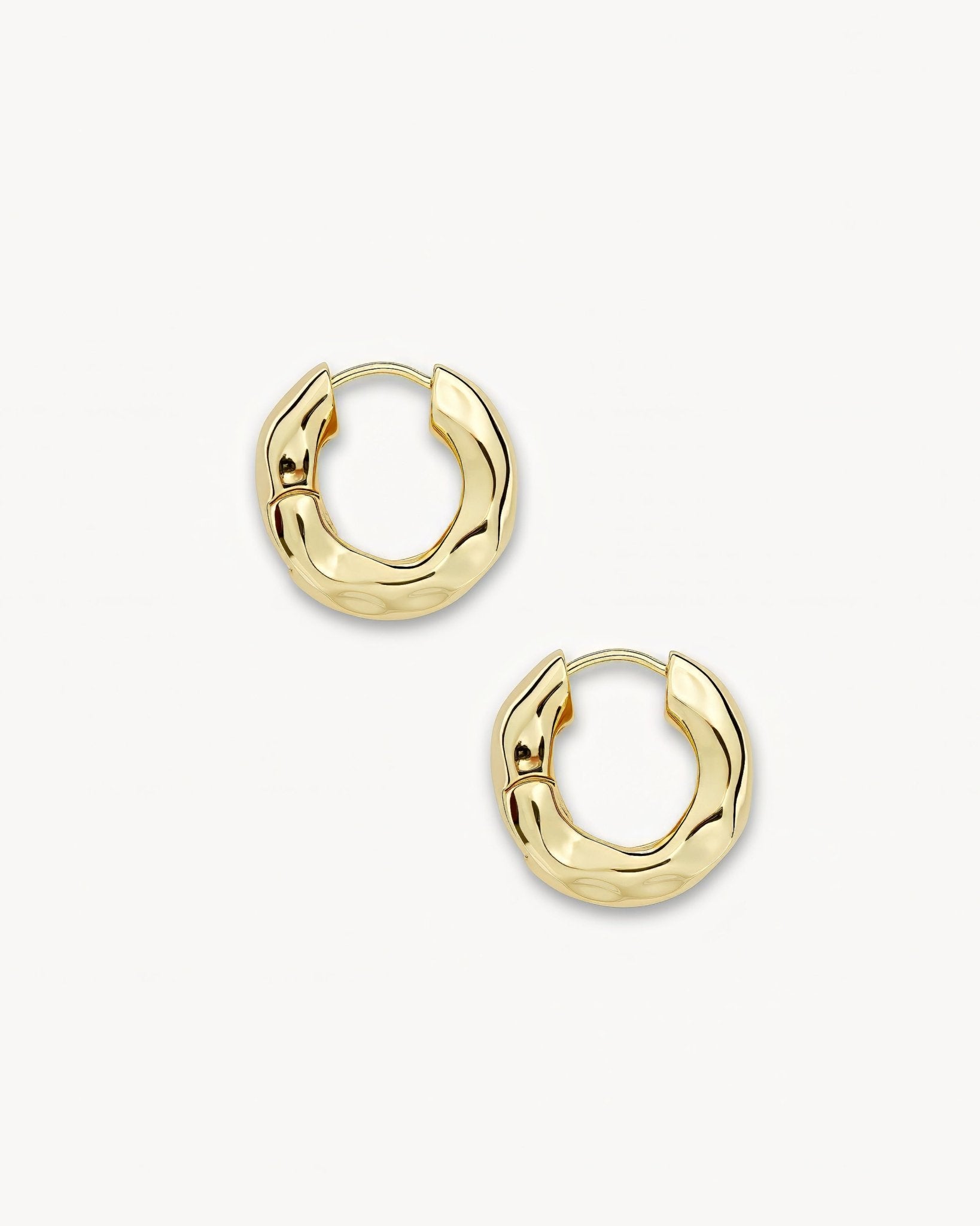 wavy-chunky-hoops-in-gold-433742